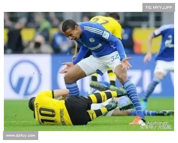 德甲激烈德比战揭秘:多特与沙尔克的恩怨情仇与激情对抗 德甲激烈德比战揭秘:多特与沙尔克的恩怨情仇与激情对抗